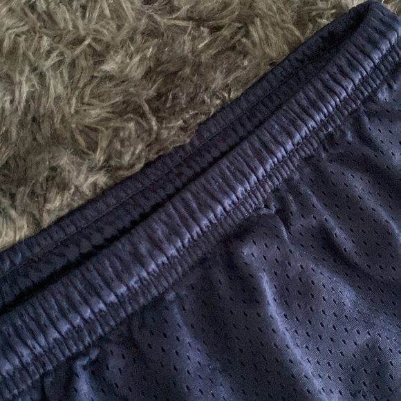 Navy UNC Carolina Tar Heels basketball shorts - Picture 15 of 17
